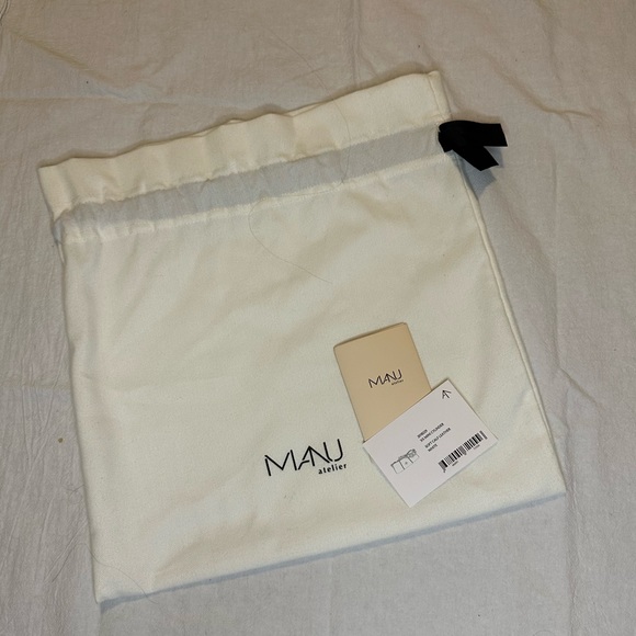Manu Atelier XX Mini Cylinder Bag White - Picture 3 of 6